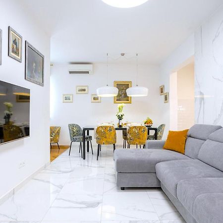 Lux Holiday Apartment Tony @ 10 Min Znjan Beach Split Dış mekan fotoğraf