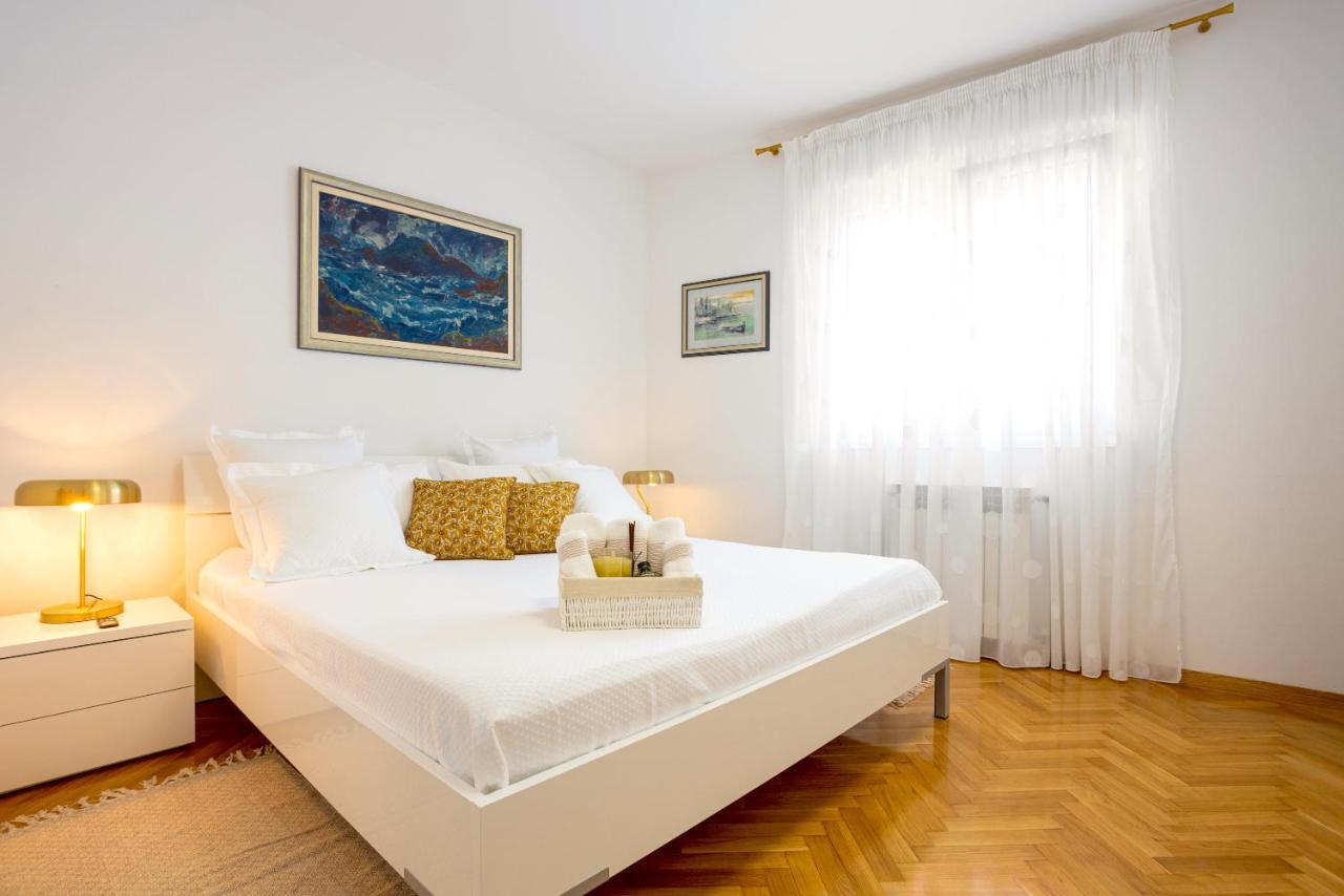 Lux Holiday Apartment Tony @ 10 Min Znjan Beach Split Dış mekan fotoğraf